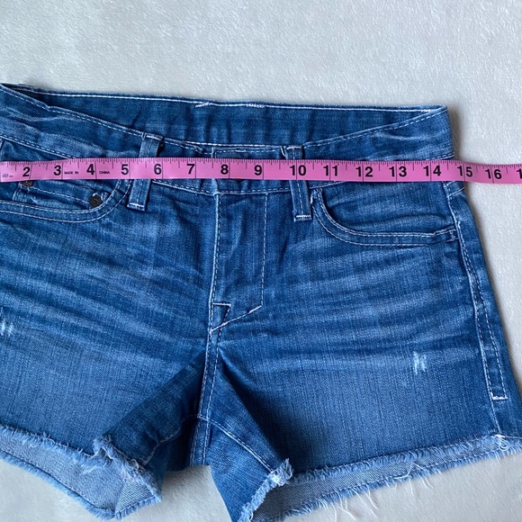 William Rast womens shorts size 24 - Picture 2 of 6